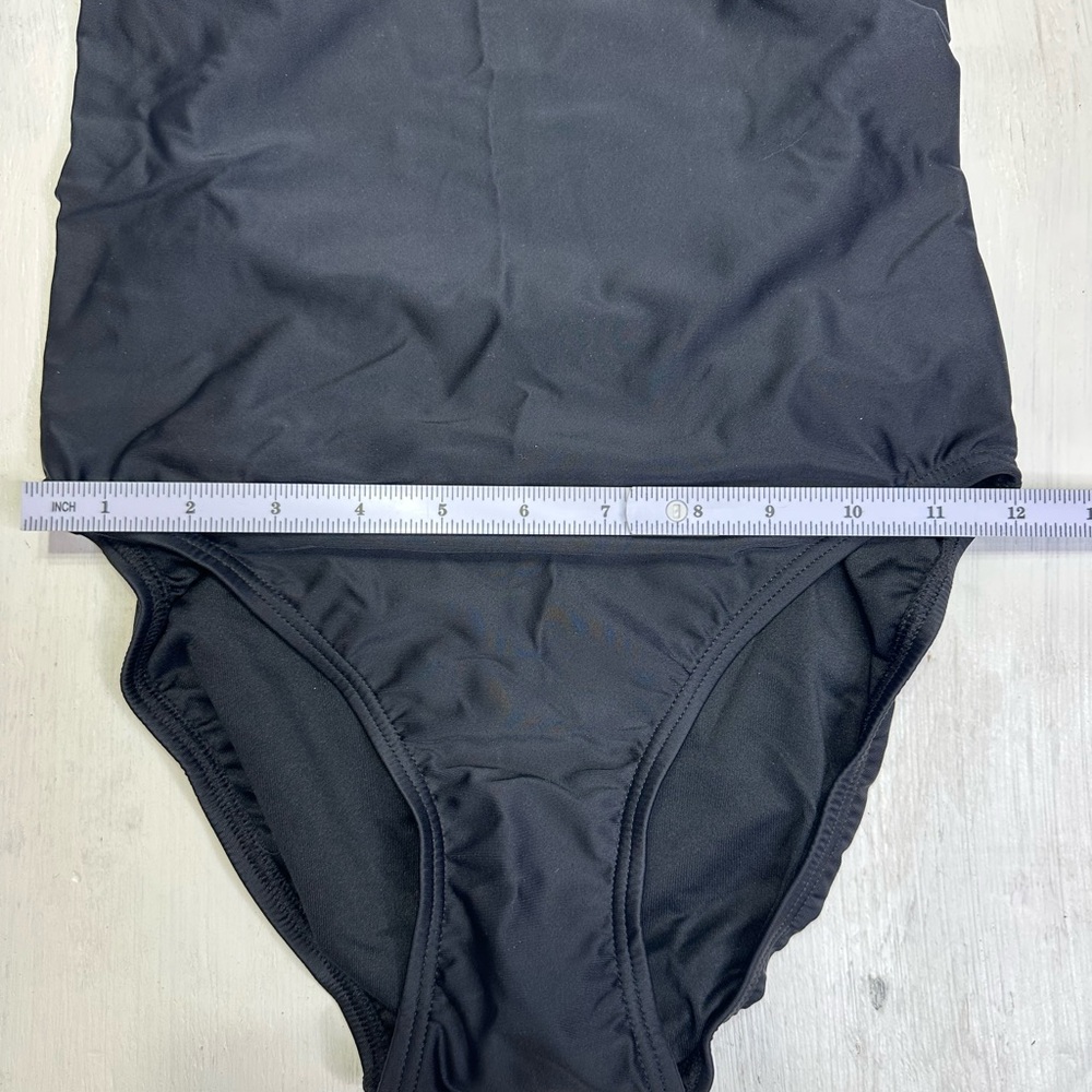 TYR Solid Diamondfit Black One Piece Swimsuit Size 34 NWT Chlorine Resist - Picture 4 of 10